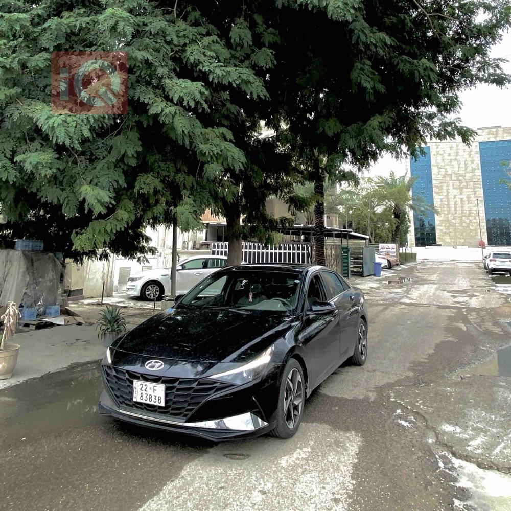هیوندای ئەلەنترا